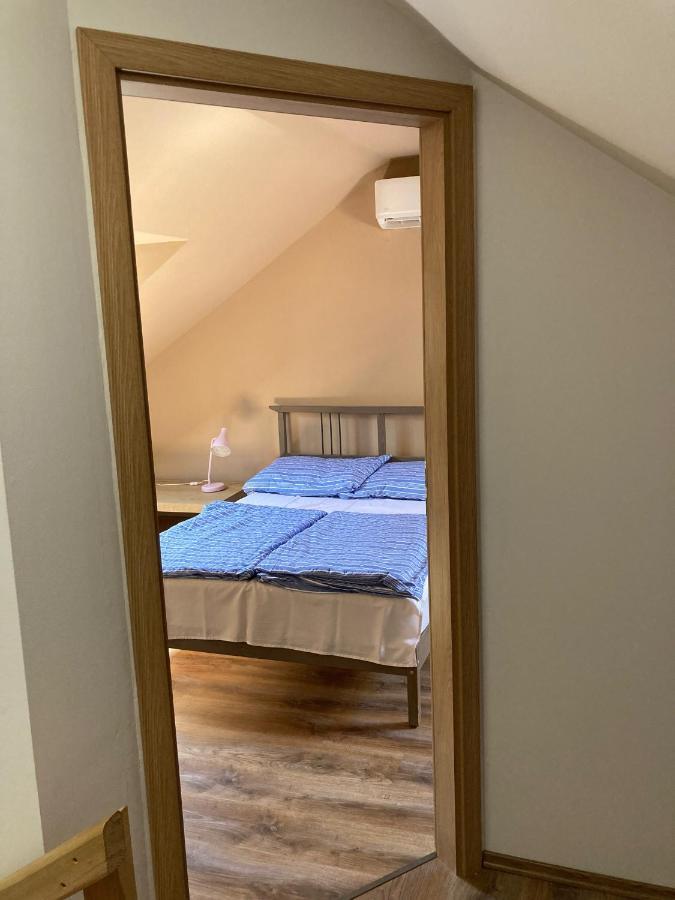 35 Vendeghaz Pecs Apartment Екстериор снимка