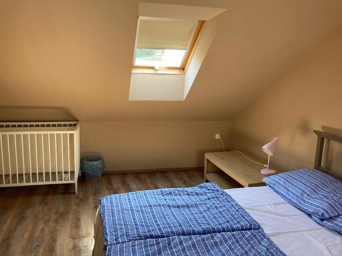 35 Vendeghaz Pecs Apartment Екстериор снимка